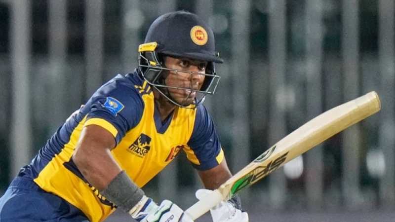 Kusal Mendis playing a shot during Sri Lanka chase at Rawalpindi