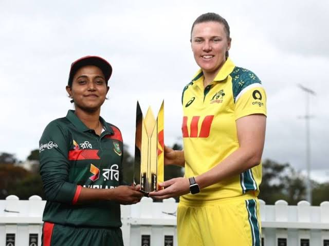 Players walking onto the Allan Border Field pitch before an Australia women ODI