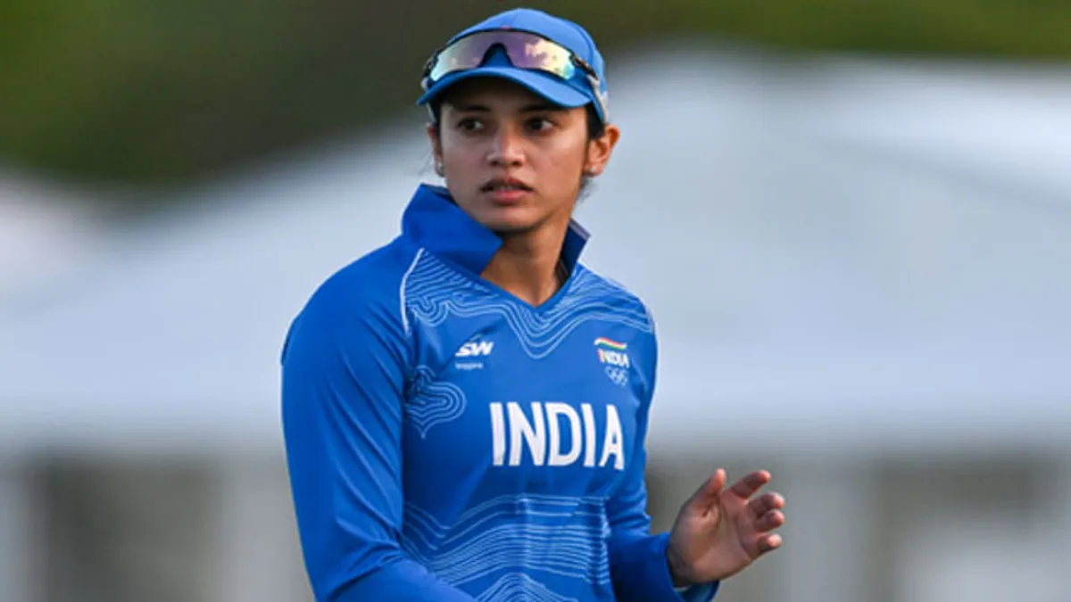 Smriti Mandhana in India team kit speaking to camera