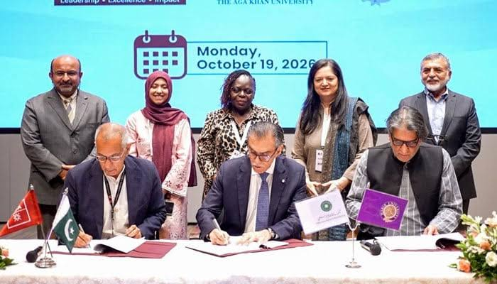 Educators at AI in Pedagogy symposium in IBA Karachi